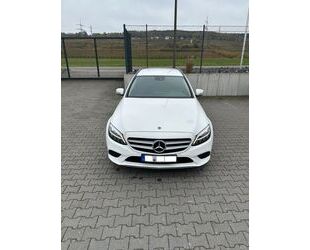 Mercedes-Benz Mercedes-Benz C 220 d 4MATIC T Automatik mit MB Ga Gebrauchtwagen