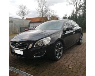 Volvo Volvo S60 D3 Summum Geartronic Gebrauchtwagen