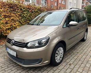 VW Volkswagen Touran 1.6 TDI DSG Xenon 7 Sitzer Gebrauchtwagen