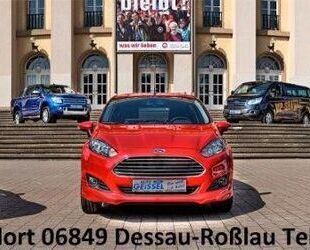 Ford Ford Galaxy Titanium PANO AHK Navi KLIMA DAB Winte Gebrauchtwagen