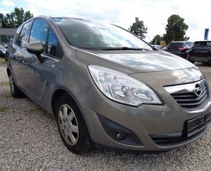 Opel Opel Meriva B 1.4 Design Edition Glasdach 1.Han Gebrauchtwagen