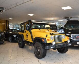 Jeep Jeep Wrangler Sport 2.5, 4X4- Hardtop/Softop Gebrauchtwagen