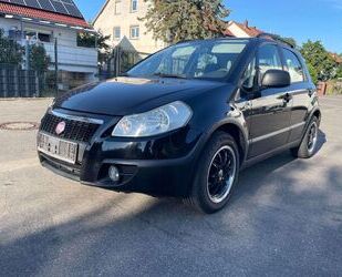 Fiat Fiat Sedici 1.6 KLIMA+Sihzg+AHK+TÜV NEU+8fach Bere Gebrauchtwagen