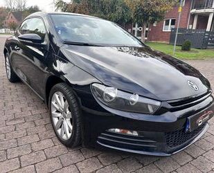 VW Volkswagen Scirocco 1.4 TSI 90 kW*AC-A*PDC*NAV*TOU Gebrauchtwagen