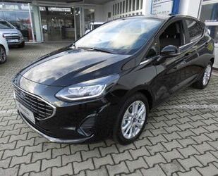 Ford Ford Fiesta Titanium LED Klima DAB+ Winterp. Gebrauchtwagen