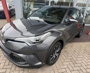 Toyota Toyota C-HR Lounge Allrad*PDC*LED*Lnkrhzg*RFK*JBL Gebrauchtwagen