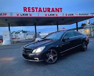 Mercedes-Benz Mercedes-Benz Coupé E 200 BlueEFFICIENCY ELEGANCE Gebrauchtwagen