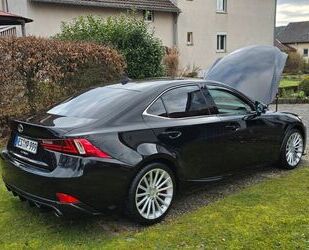 Lexus Lexus IS 250 250 Executive Line Automatik Executiv Gebrauchtwagen