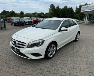 Mercedes-Benz Mercedes-Benz A 200 LED/NAVI/LEDER/ALU Gebrauchtwagen