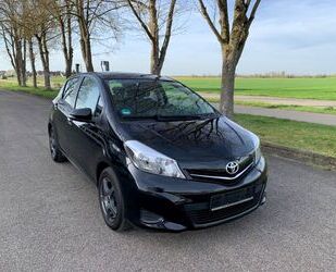 Toyota Toyota Yaris 1.33 VVT-i Life 1Hand & Standheizung Gebrauchtwagen