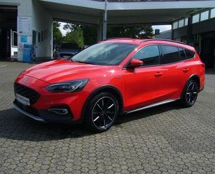 Ford Ford Focus Turnier Active X AHK Schwenkbar,LED+FGS Gebrauchtwagen