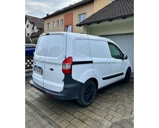 Ford Ford Transit Courier / Durchlademöglichkeit Gebrauchtwagen