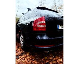 Skoda Skoda Octavia Combi 1.8T FSI Elegance Elegance Gebrauchtwagen