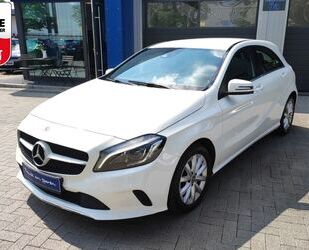 Mercedes-Benz Mercedes-Benz A 180 Style LED/Kamera/AHK/Navi/SHZ Gebrauchtwagen