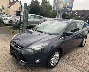 Ford Ford Focus Turnier Titanium*TÜV NEU*2 HAND*KLIMA*T Gebrauchtwagen