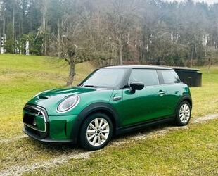 Mini MINI Cooper SE Classic Trim Gebrauchtwagen