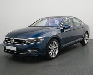 VW Volkswagen Passat Limousine DSG 4Motion AHK+RFKAME Gebrauchtwagen