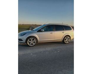 Ford Ford Focus 1,6 Silver Magic 1.5 Jahre TÜV Gebrauchtwagen