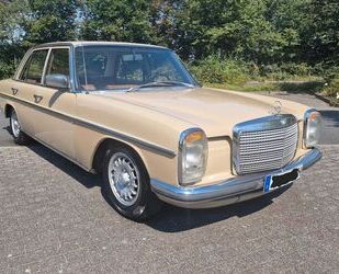 Mercedes-Benz Mercedes-Benz 230.6 W114 /8 Gebrauchtwagen