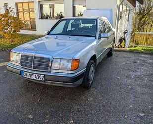 Mercedes-Benz Mercedes-Benz W124 E200 Benzin 4-Gang Automatik H Gebrauchtwagen