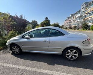 Peugeot Peugeot 307 cc Cabrio Limousine Gebrauchtwagen