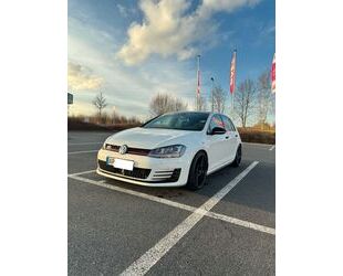 VW Volkswagen Golf 2.0 TSI DSG GTI Gebrauchtwagen