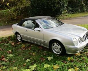 Mercedes-Benz Mercedes-Benz CLK 200 KOMPRESSOR ELEGANCE Elegance Gebrauchtwagen