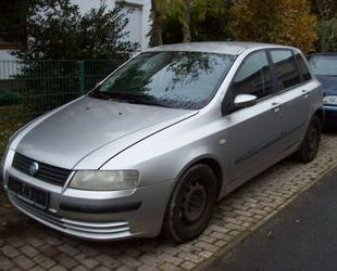 Fiat Fiat Stilo UNITED 1.4 EURO4 SERVO 5-TÜRIG SSD ZV 2 Gebrauchtwagen