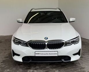 BMW BMW 330d xDr Tour. SportLine Navi.LED.Pano.M-LR.HI Gebrauchtwagen