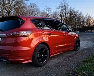 Ford Ford S-Max ST-Line 7-Sitzer Voll Allrad Gebrauchtwagen