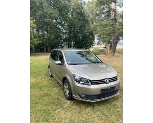 VW Volkswagen Touran 1.6 TDI - Gebrauchtwagen