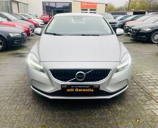 Volvo Volvo V40/T2 Momentum/LED/ Navi/ Sitzheizung P Gebrauchtwagen