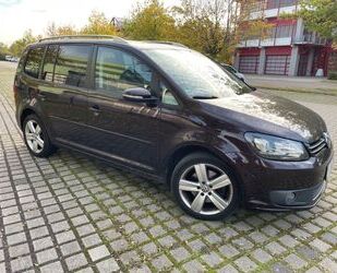 VW Volkswagen Touran 2.0 TDI DSG LIFE LIFE Gebrauchtwagen