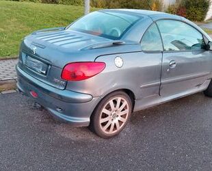 Peugeot Peugeot 206 CC CAPRIO TÜV 8/25 Gebrauchtwagen