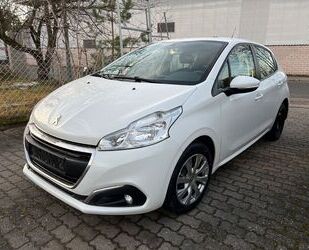 Peugeot Peugeot 208 Active 1.2PureTech*Navi*Klima*Tempomat Gebrauchtwagen