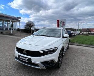 Fiat Fiat Tipo 1.5 GSE Hybrid Cross Gebrauchtwagen