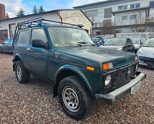 Lada Lada Niva Only*AHK*4x4*CD Radio*Tüv neue* Gebrauchtwagen