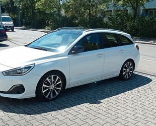 Hyundai Hyundai i30 Kombi 1.4 T-GDI YES!+ Gebrauchtwagen