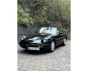 Alfa Romeo Alfa Romeo Spider 2.0 frisch restauriert/lackiert Gebrauchtwagen