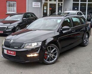 Skoda Skoda Octavia Combi RS 2.0TSI220PS PDACH XENON GEW Gebrauchtwagen