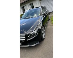 Mercedes-Benz Mercedes-Benz E 200 T AVANTGARDE Autom. 9G. AHK Ga Gebrauchtwagen