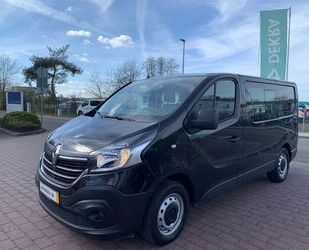 Renault Renault Trafic Doka Doppelkabine 6 Sitze AHK Navi Gebrauchtwagen