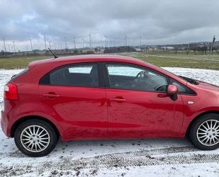 Kia Kia Rio 1.2 Attract Attract Gebrauchtwagen