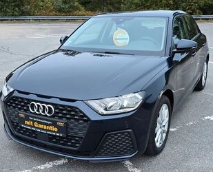 Audi Audi A1 Sportback 30 TFSI basis Gebrauchtwagen