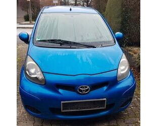 Toyota Toyota Aygo (X) 1,0-l-VVT-i CoolBlue CoolBlue Gebrauchtwagen