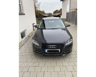 Audi Audi A3 1.4 TFSI S tronic Attraction Sportback At. Gebrauchtwagen