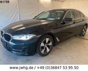 BMW BMW 520 Facelift LED+ CockpProf ACC Glasdach Gebrauchtwagen