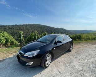 Opel Opel Astra 1.6 Design Edition Design Edition Gebrauchtwagen