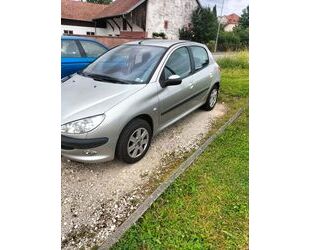 Peugeot Peugeot 206 Grand Filou 90 ESP Grand Filou Gebrauchtwagen