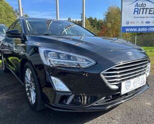 Ford Ford Focus Turnier Titanium 1.5 EcoBoost AHK|SHZ|K Gebrauchtwagen